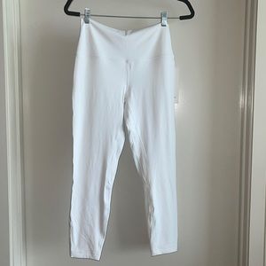 NWT - Lululemon - Align HR Pant 25” - Size 10